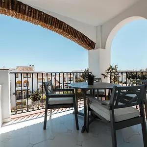 Spacious 2-bedroom With Free Parking Apartamento